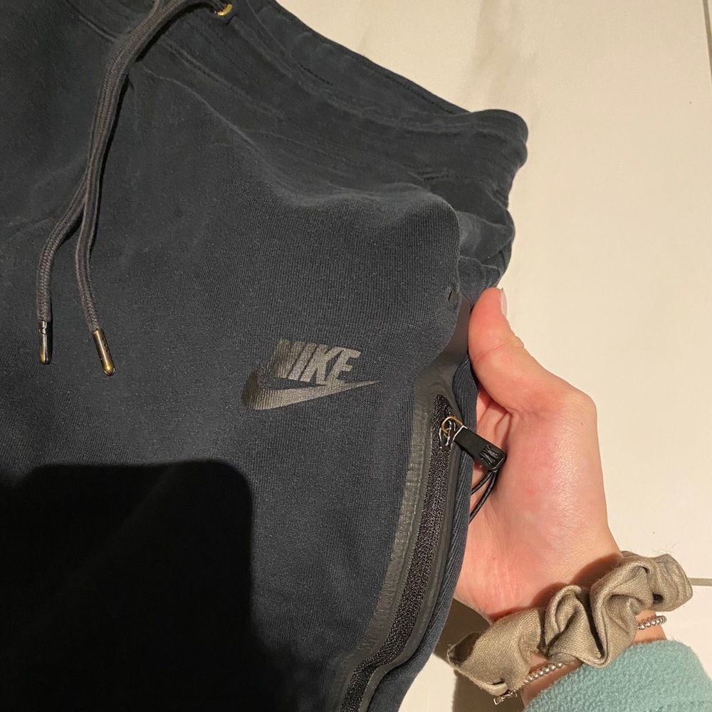 Nike black joggers